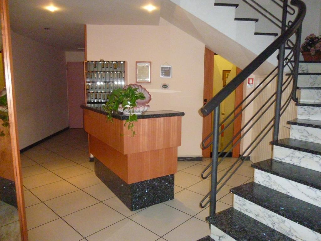 Hotel Basilea Bellaria-Igea Marina Dış mekan fotoğraf