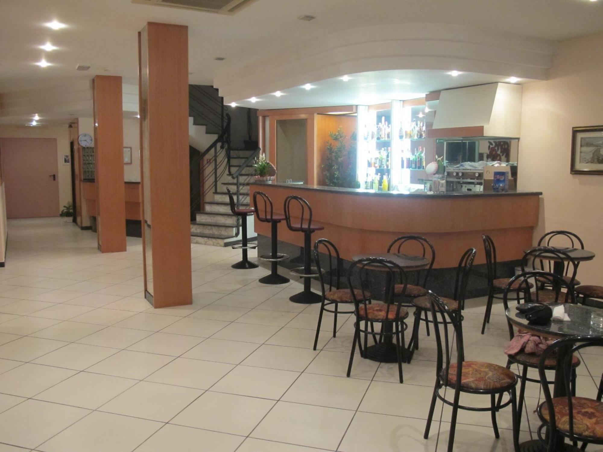 Hotel Basilea Bellaria-Igea Marina Dış mekan fotoğraf