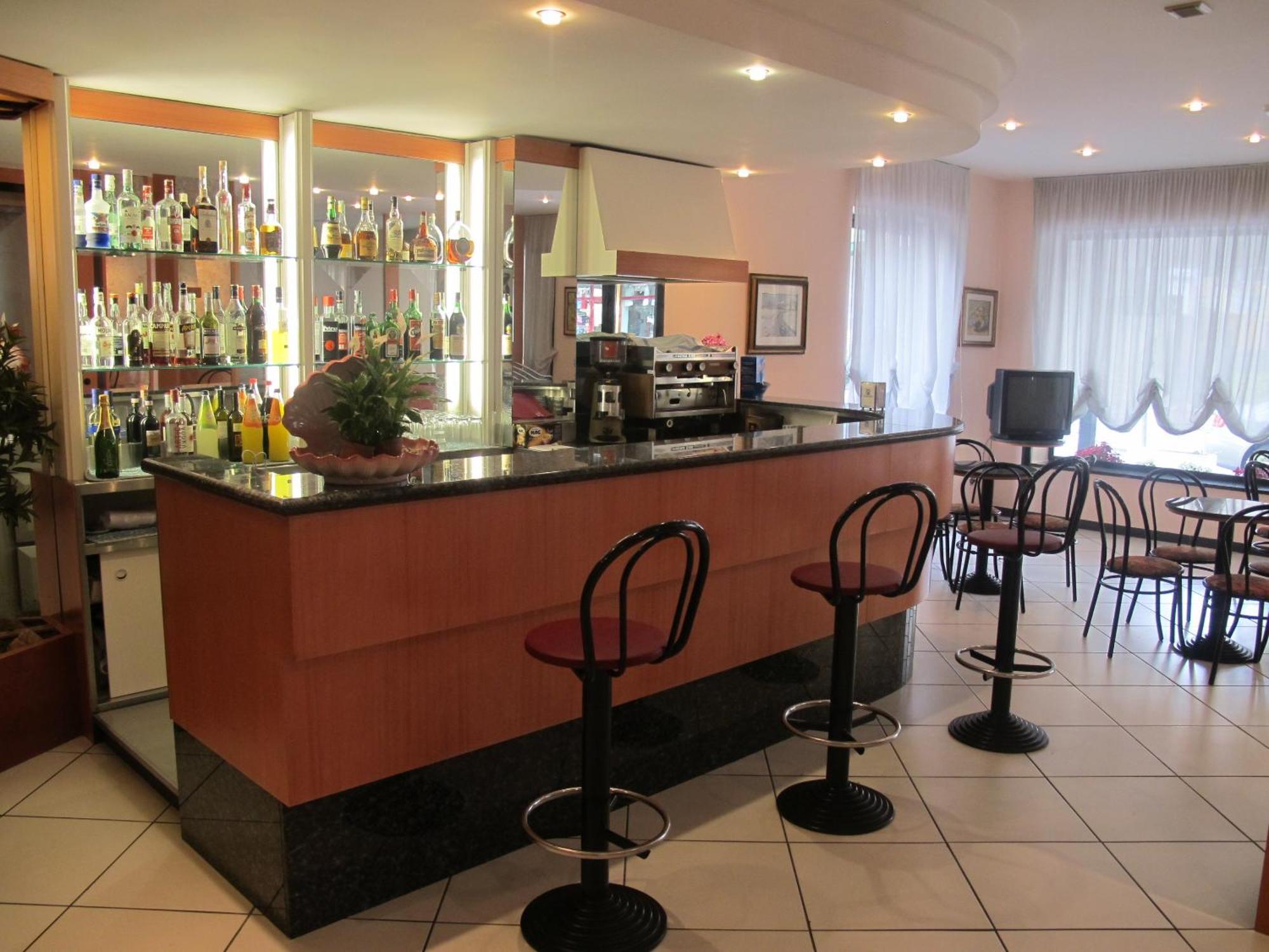 Hotel Basilea Bellaria-Igea Marina Dış mekan fotoğraf