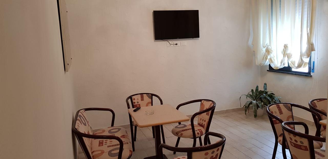 Hotel Basilea Bellaria-Igea Marina Dış mekan fotoğraf